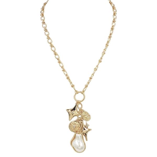 PEARL STARBURST CHARM CHAIN NECKLACE