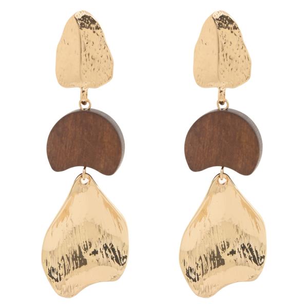 GOLD LEAF WOOD EARRING