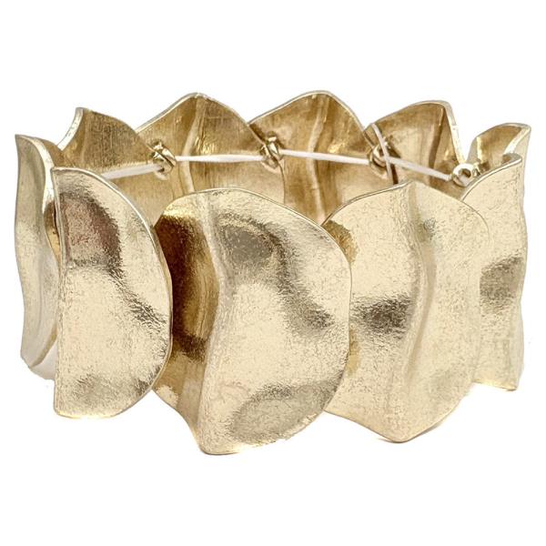 Worn Gold Wave Stretch Bracelet