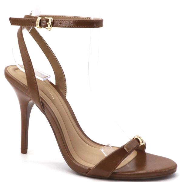 BUCKLE STRAP HEELED SANDAL