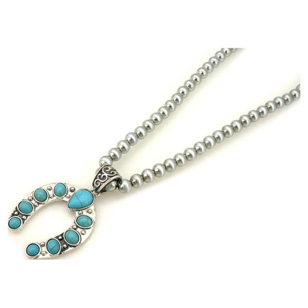 WESTERN TURQUOISE HORSESHOE BEADED PENDANT NECKLACE