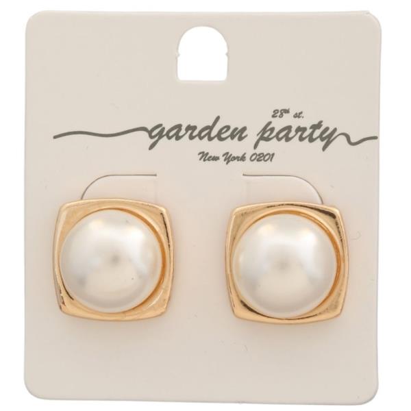 Metal Pearl Post Earring