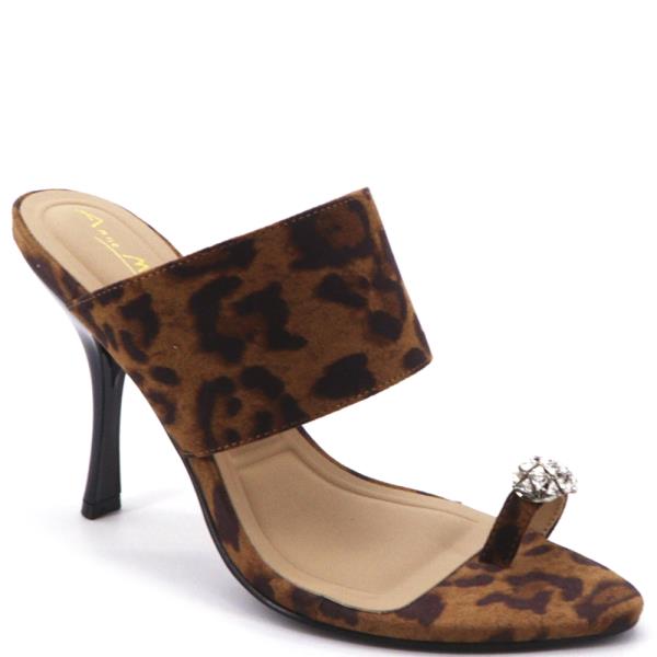 WIDE INSTEP STRAP HEEL W RHINESTONE