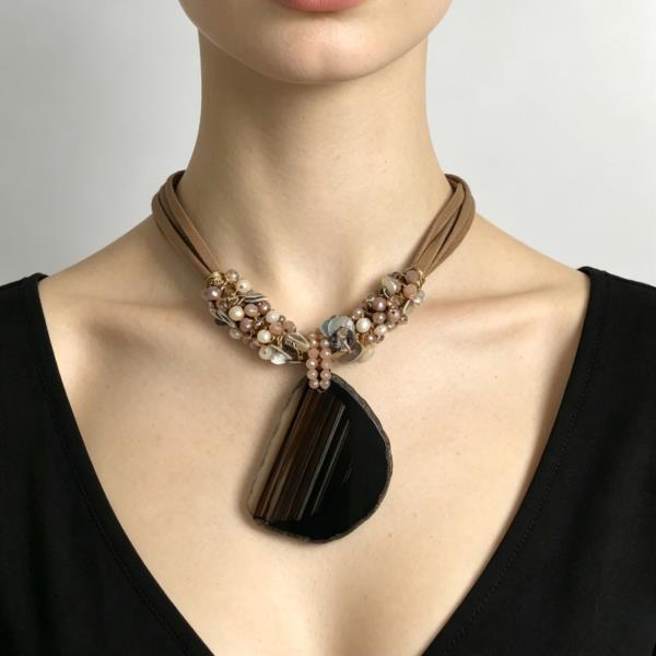 Resin Teardrop Pendant Necklace