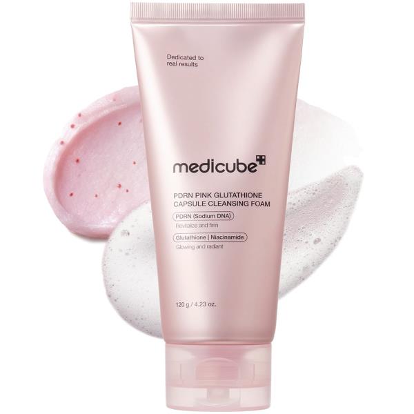 MEDICUBE PDRN PINK GLUTATHIONE CAPSULE CLEANSING FOAM