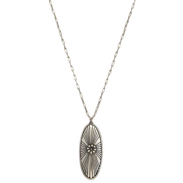 WESTERN LONG OVAL CONCHO NECKLACE