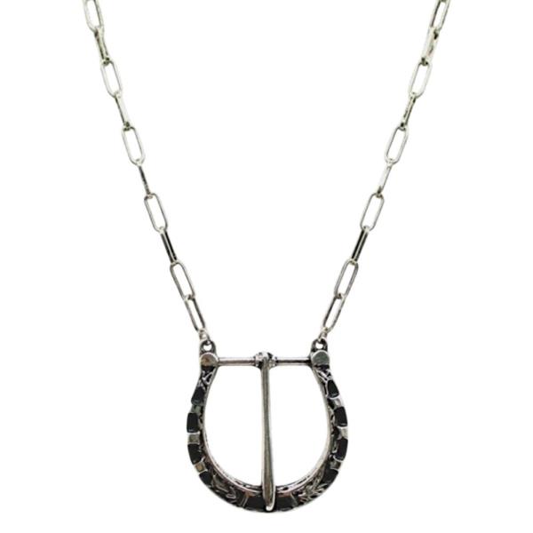 BELT BUCKLE LOOK NECKLACE
