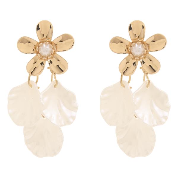 SDJ FLORAL DANGLING PEARL SHELL DROPS EARRING
