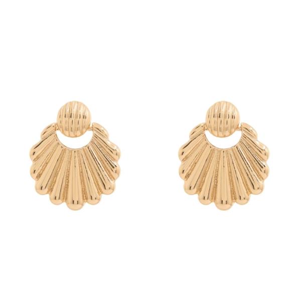 Ridged Fan Post Earring