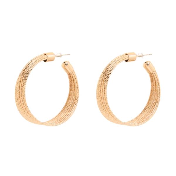 MULTI TEXTURED METAL HOOP EARRING
