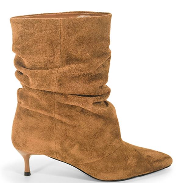 POINTED TOE SLOUCH BOOTS