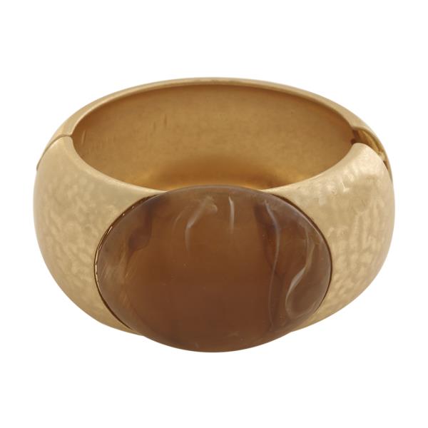 HAMMERED LARGE OVAL STONE CUFF BRACELET