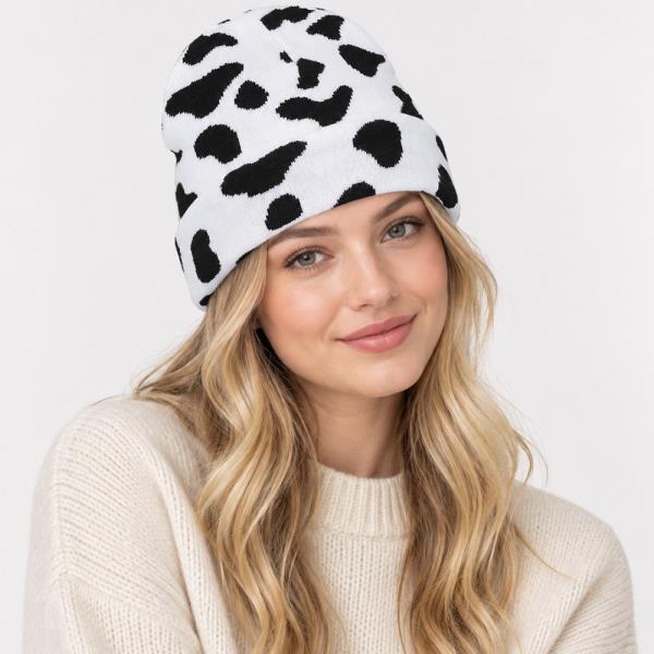 ANIMAL PRINT KNIT CUFF BEANIE