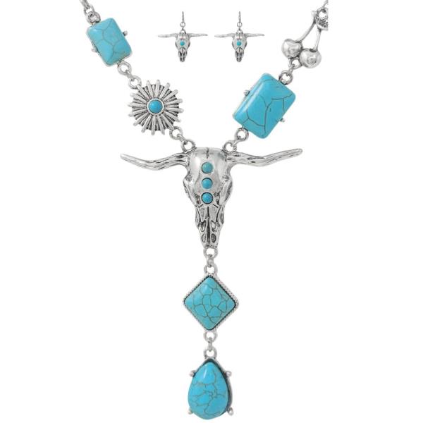 WESTERN SEMI STONE STEER HEAD NECKLACE