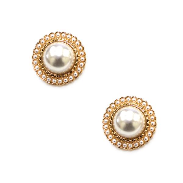 PEARL BEADED BORDER ROUND STUD EARRING