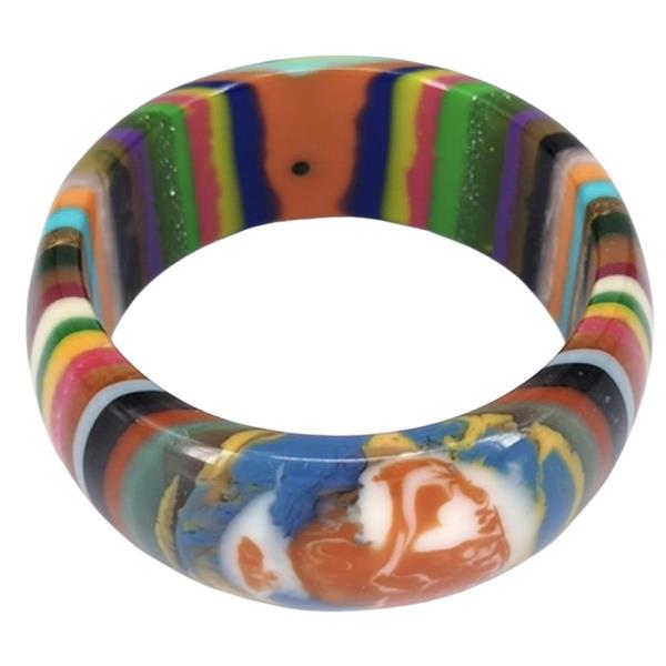 MARBLED STRIPED WIDE BANGLE BRACELET