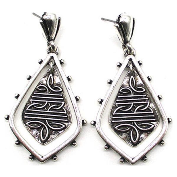 WESTERN DIAMOND BOOT STITCH EARRING
