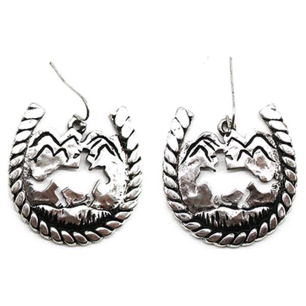WESTERN HORSE SHOE ETCHED EARRING