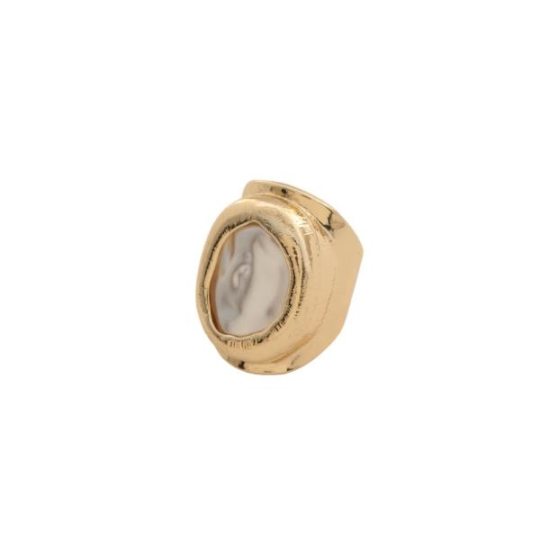 Metal Baroque Pearl Oval Wide Band Ring