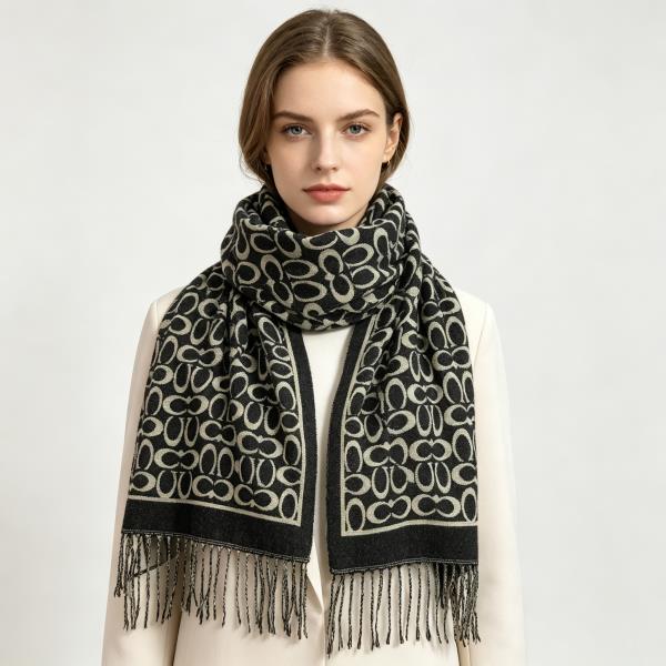 Interlocking Oval Pattern Border Fringe Scarf