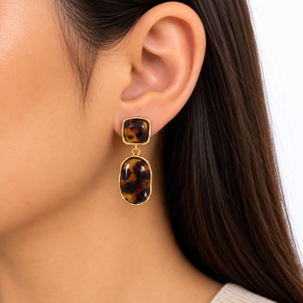 METAL TORTOISESHELL PATTERN SQUARE OVAL DANGLE EARRING