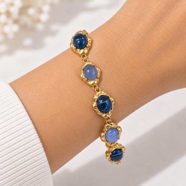 Metal Organic Frame Oval Cabochon Link Bracelet