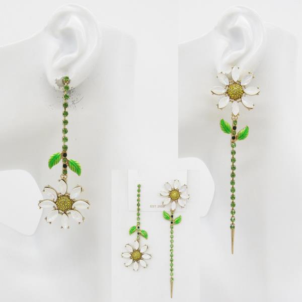RHINESTONE ASYMMETRICAL DAISY FLOWER DROP EARRING