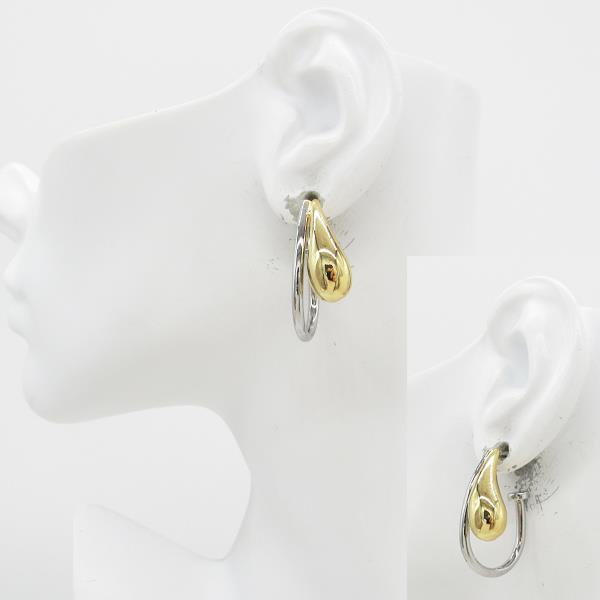 METAL TWO TONE TEARDROP ACCENT OVAL HOOP EARRING