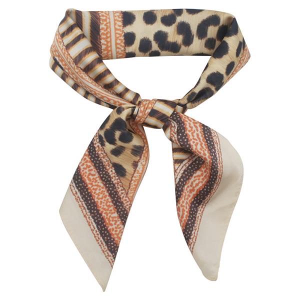 GEOMETRIC ANIMAL PATCHWORK PRINT SCARF