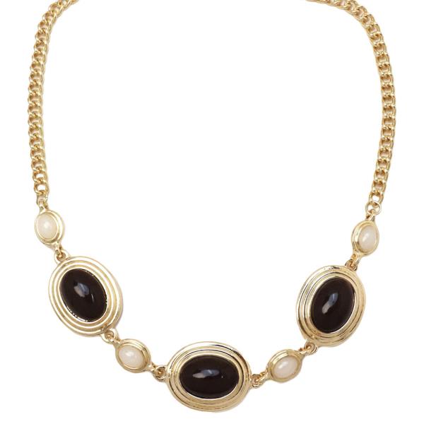 Oval Cabochon Chain Necklace
