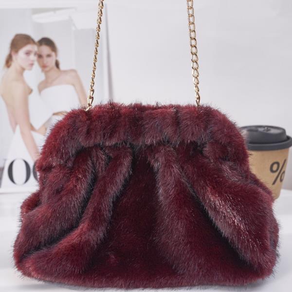 Chic Fur Crossbody Bag