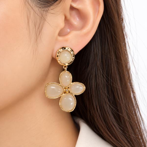 SODAJO GOLD DIPPED CABOCHON FOUR PETAL FLOWER DANGLE EARRING