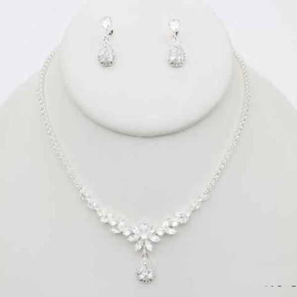 CZ Marquise Leaf Teardrop Necklace Earring Set