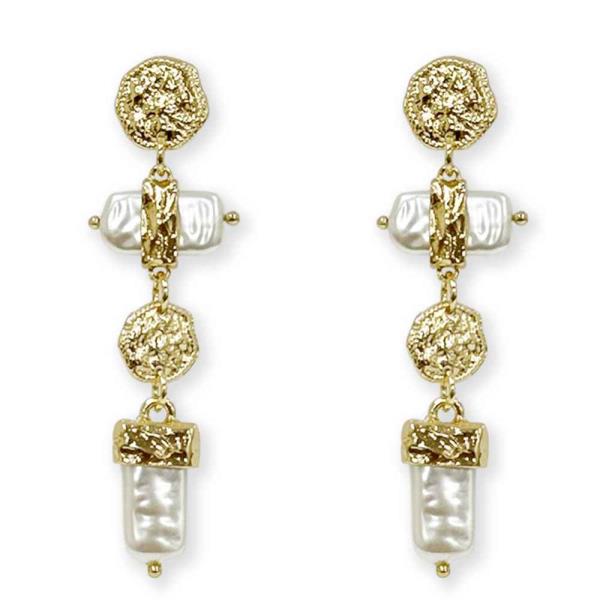 HAMMERED DISC & PEARL DROP EARRING