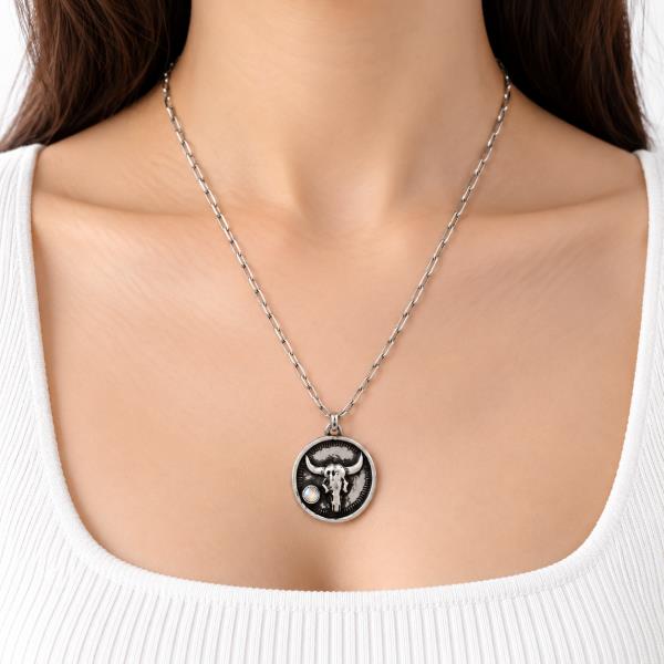 WESTERN SMALL ROUND STEERHEAD AB NECKLACE