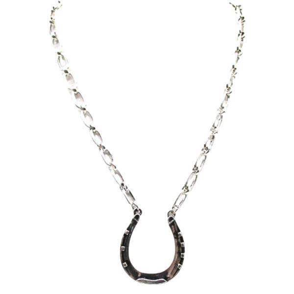 WESTERN HORSESHOE CHAIN NECKLACE