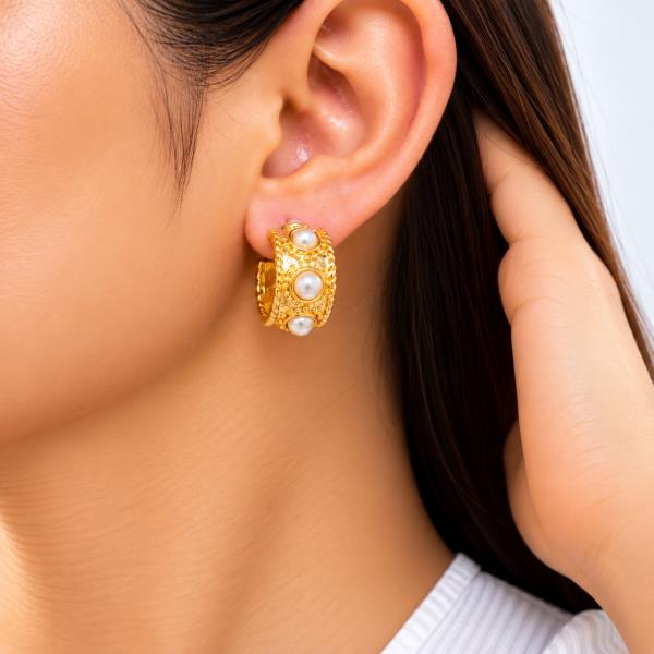 METAL ORNATE PEARL CABOCHON CLIP ON HOOP EARRING