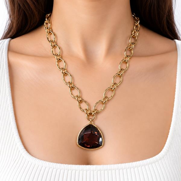CRYSTAL STONE ROUNDED TRIANGLE PENDANT OVAL LINK NECKLACE