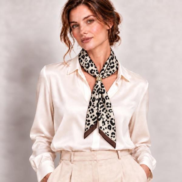 Chain Print Silky Bandana Square Neck Scarf