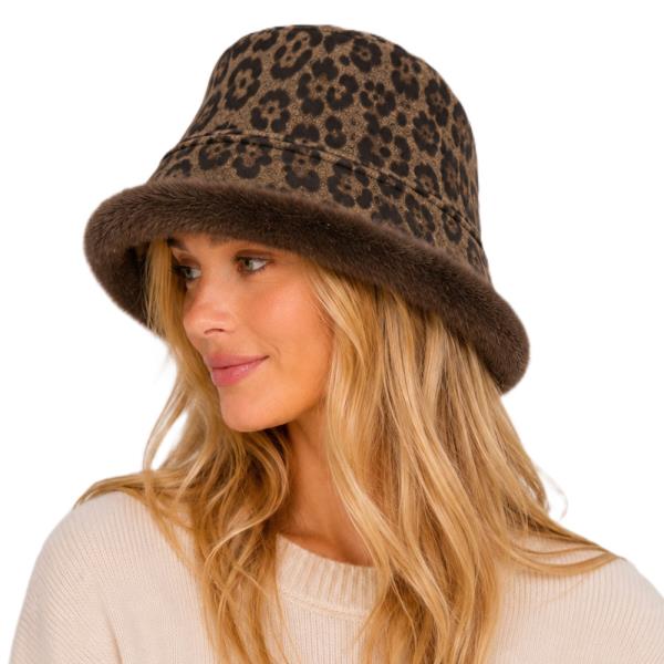 LEOPARD PRINT PLUSH TRIM BUCKET HAT