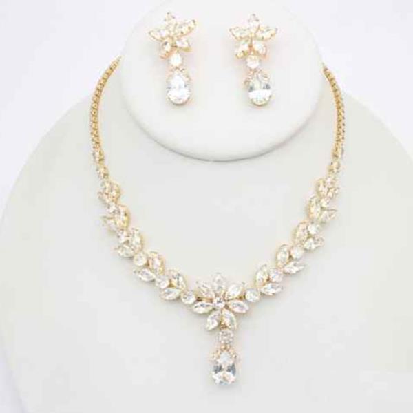 CZ Floral Vine Round Pendant Necklace Earring Set